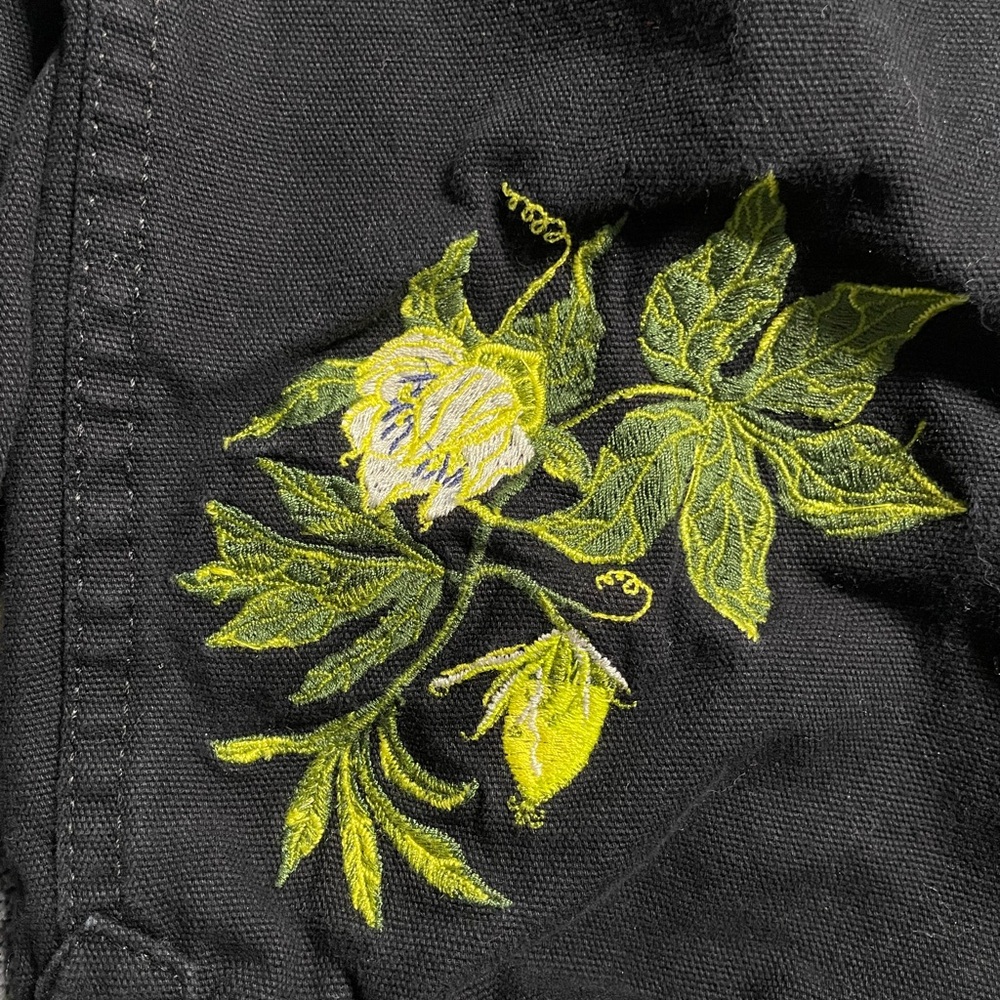 Vans Black Embroidered Utility Jacket XS Floral Button Front Size X-Small - Picture 5 of 12